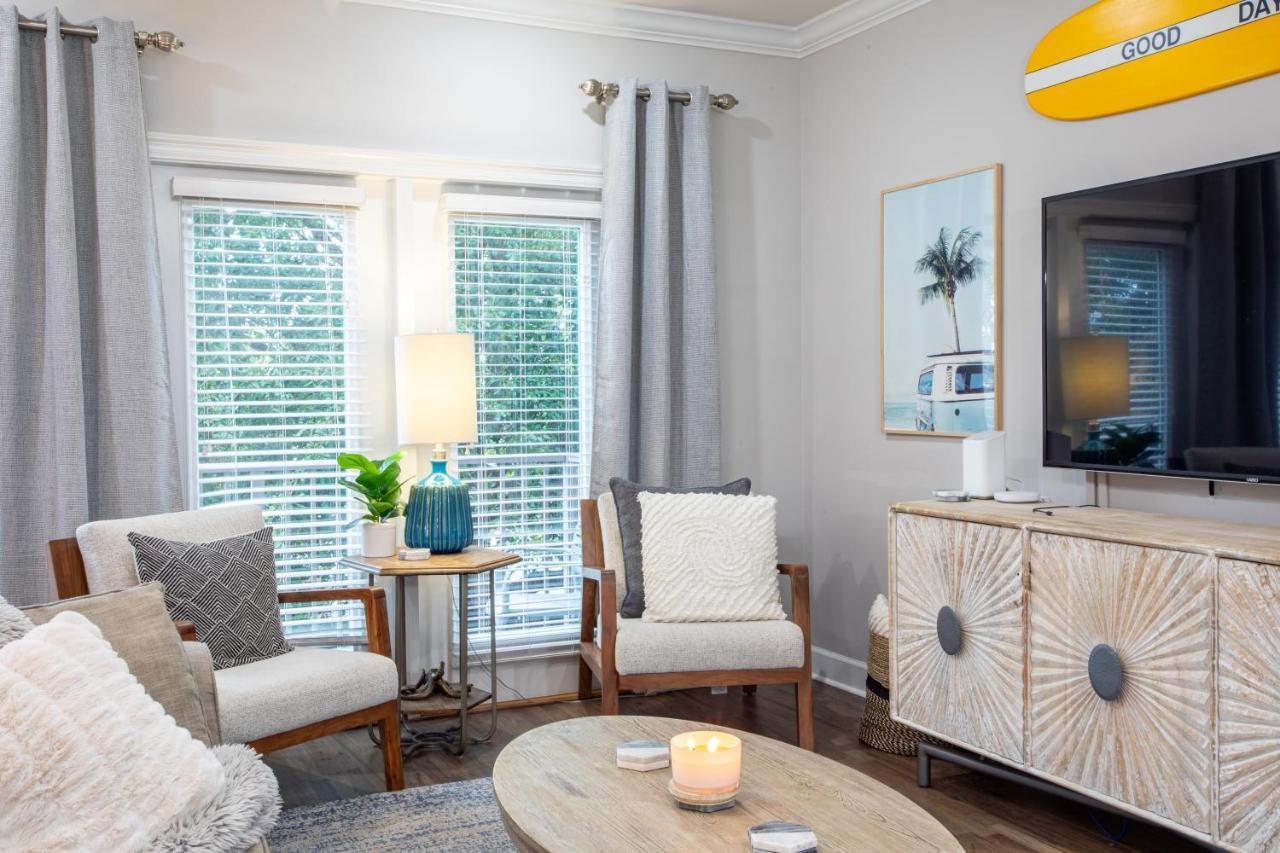 Lux Beatles Themed Beach Home, 5 Min Walk To Beach + Golf Cart, Dog Friendly! Destin Luaran gambar